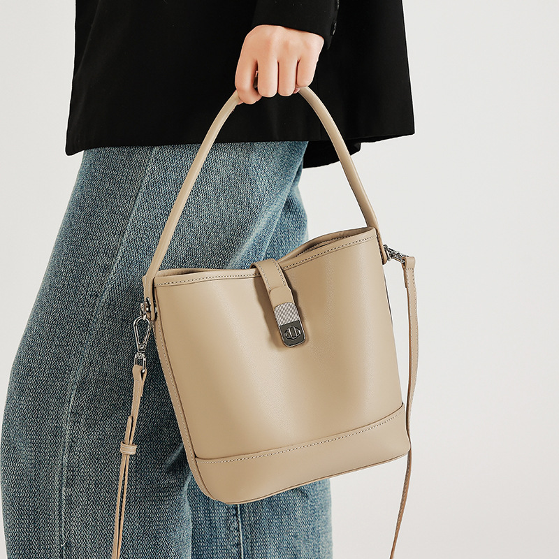 Sac seau en cuir véritable de haute qualité pour femme – Image 3