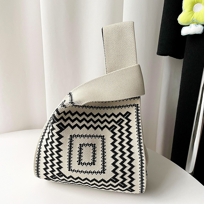 Sac tricoté de haute qualité, design particulier, tendance et polyvalent – Image 6